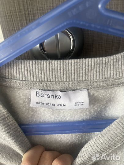 Толстовка Bershka