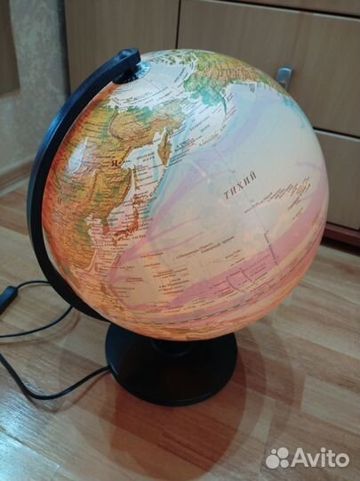 Глобус с подсветкой. Новый