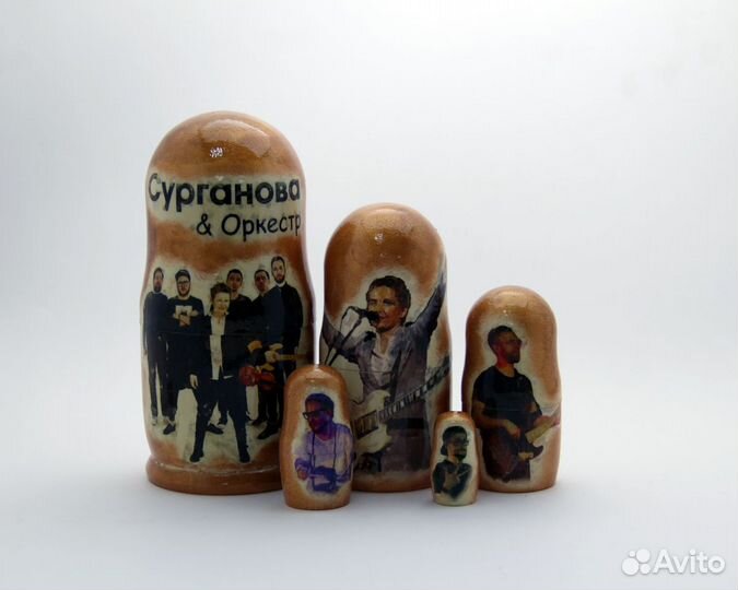 Матрешка Сурганова и оркестр, 5 мест