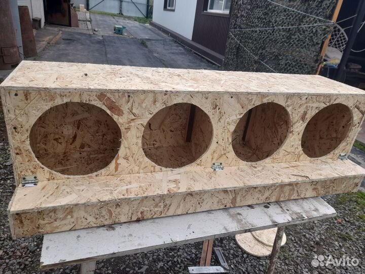 Яйцесборник. Куриное гнездо