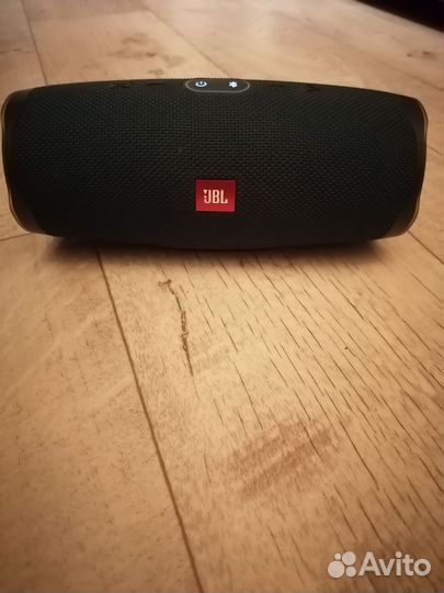 Колонка jbl charge 4