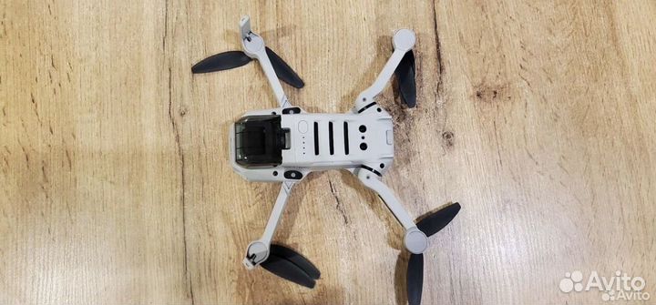 Квадрокоптер dji mini 2 fly more combo