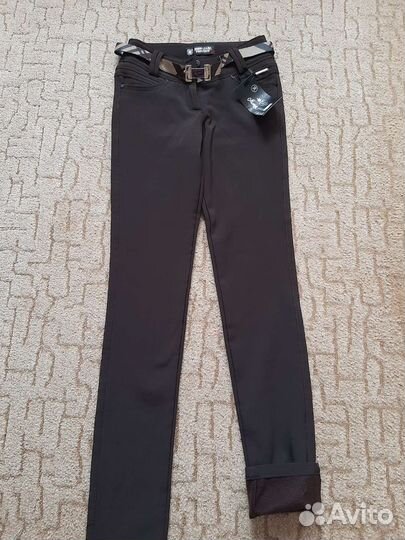 Новые брюки утепленные на девочку 36 размер