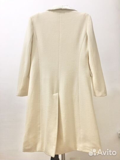 Мягкое пальто Франция с вышивкой М-L