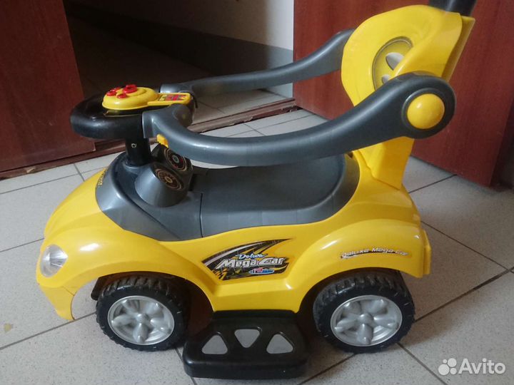 Машинка-каталка