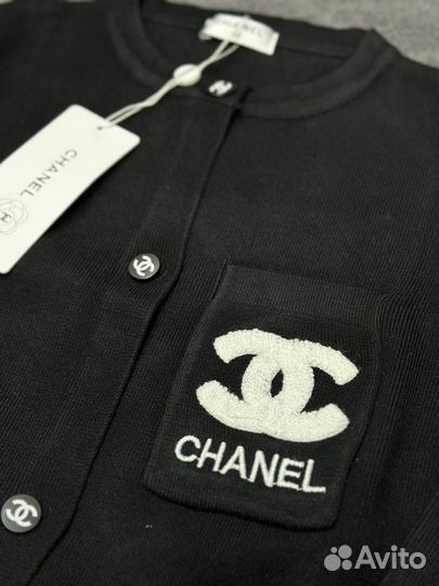 Элегантный костюм Chanel