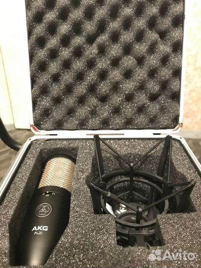 Конденсаторный микрофон AKG P420