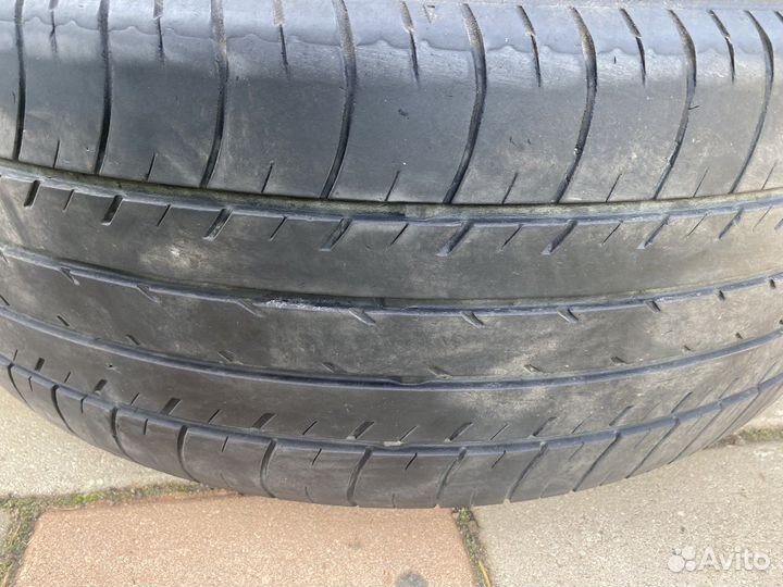 Yokohama dB Decibel E70 215/55 R17