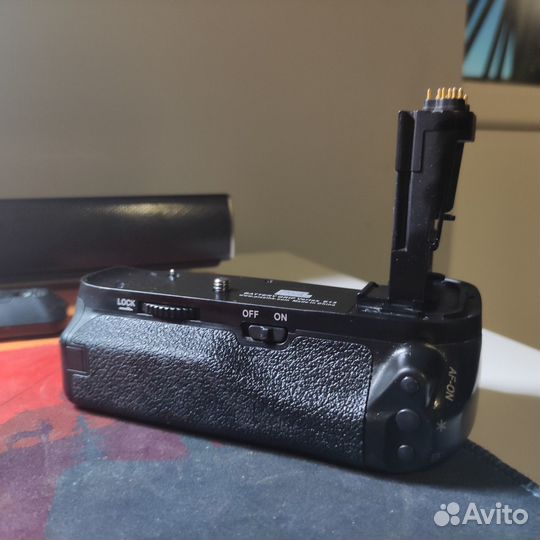 Батарейный блок Pixel Vertax E13 для Canon EOS 6D