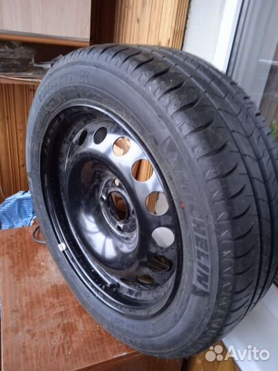 Michelin X Multi Z 205/55 R16