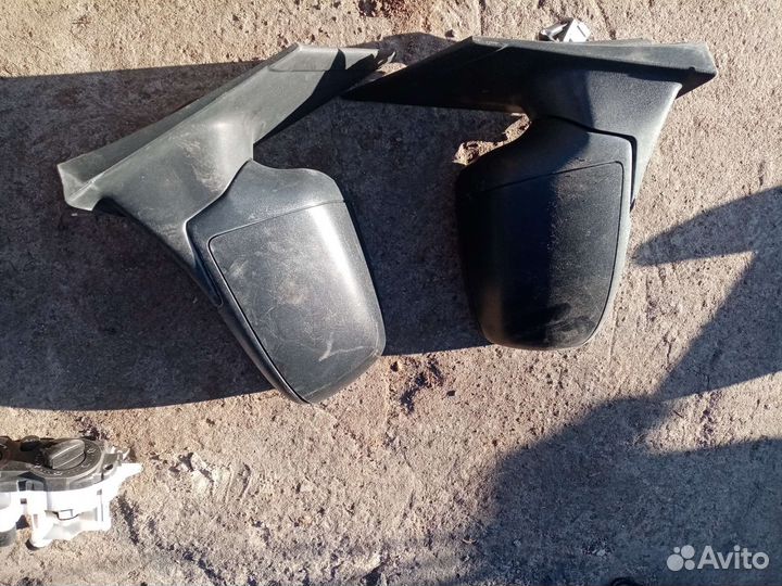 Зеркала заднего вида боковые на Ford focus2