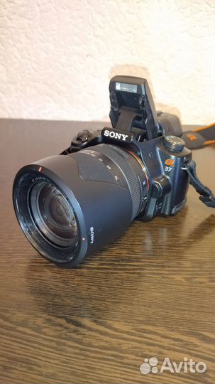 Зеркальный фотоаппарат Sony SLT a37