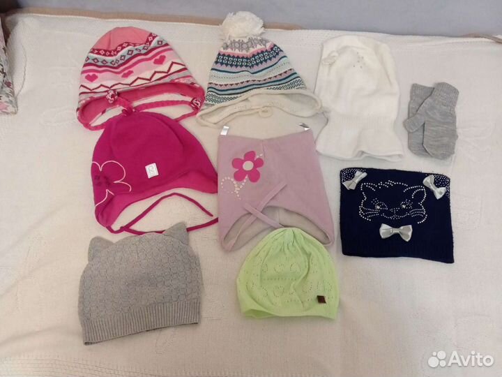 Шапки на девочку р-ры от 48 до 52