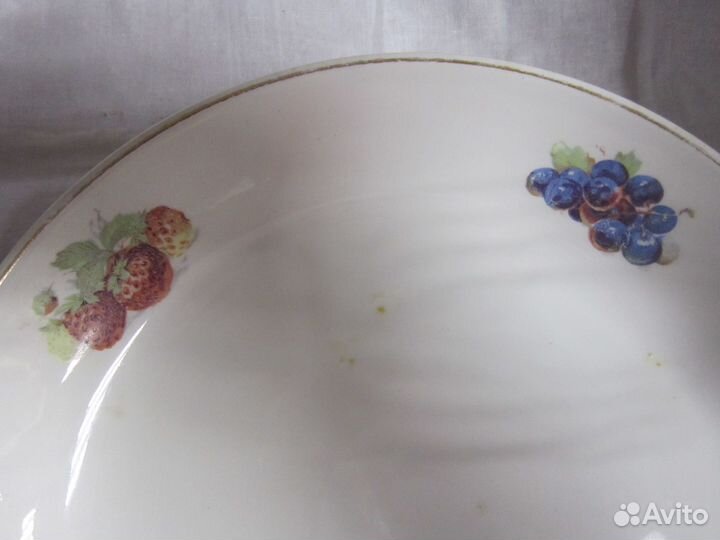 Тарелка фарфор Мадонна. Ваза с ручкой цветная