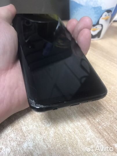 Samsung Galaxy S8, 4/64 ГБ