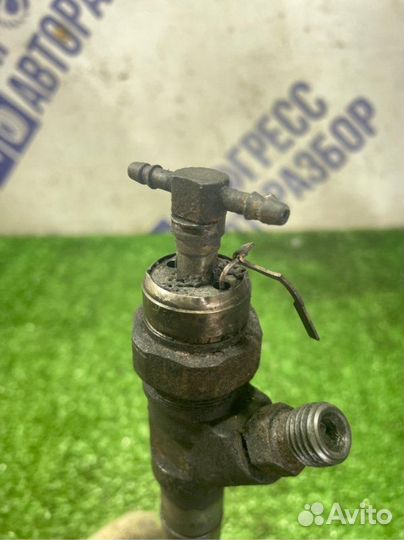 Форсунка Hyundai Starex МИКРОАВТОБУС 2.5 дизель