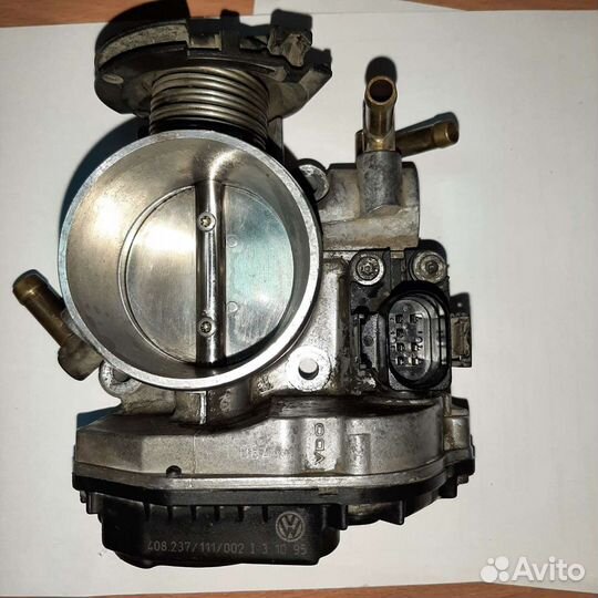 Дроссельная заслонка VAG