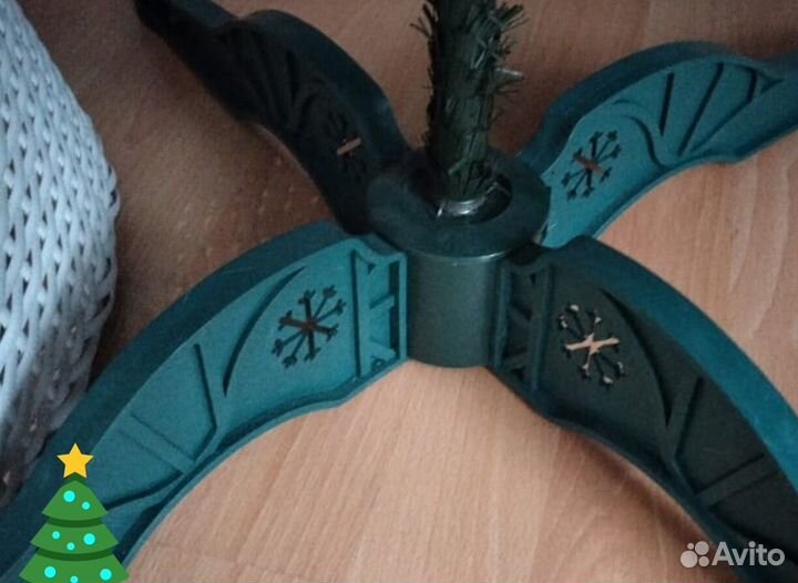 Искусственная елка новогодняя 210 см