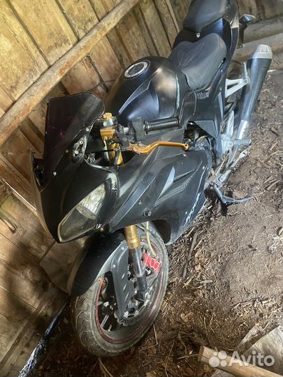 Falcon Speedfire 250