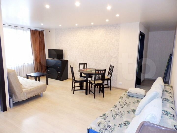 3-к. квартира, 60 м², 2/5 эт.