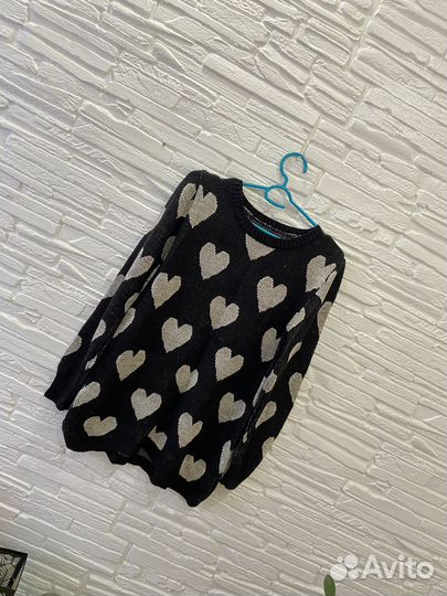 Свитер женский