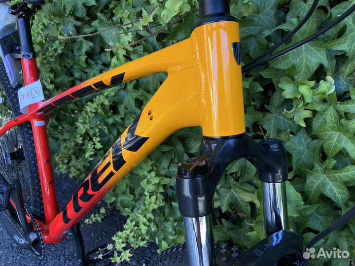 Велосипед Trek marlin 7 29 Marigold to Radioactive