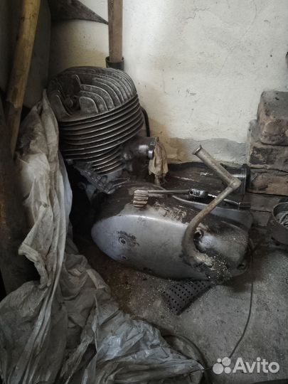 Двигатель Иж планета3