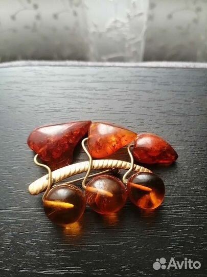 Янтарные бусы брошь винтаж СССР