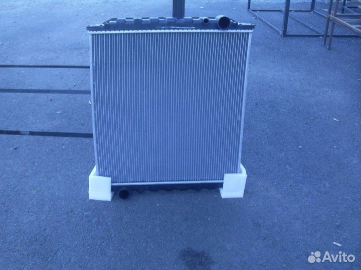 Радиатор охлаждения двигателя Man L2000 1993-1997