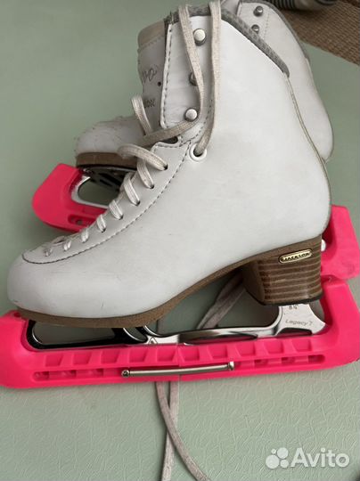 Фигурные коньки jackson Evo