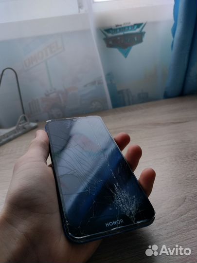 HONOR 8S, 2/32 ГБ