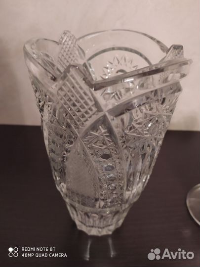 Ваза хрустальная