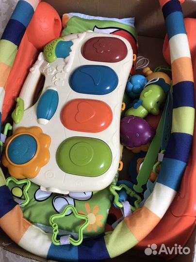 Развивающий коврик «Жирафик и друзья»