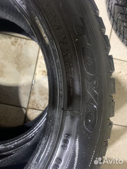 Toyo Observe Ice-Freezer 205/55 R16