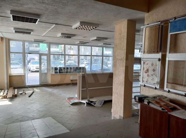 Торговое / офисное 30–1400 м² в 16-и этажном жилом