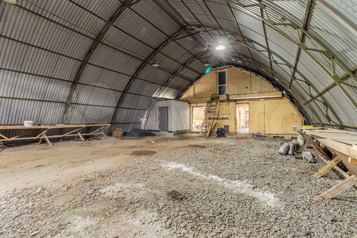 Производство, 306.3 м²