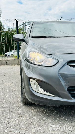 Hyundai Solaris 1.6 AT, 2012, 209 203 км