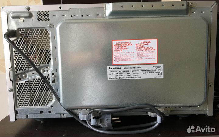 Микроволновая печь с грилем Panasonic NN-GD588S