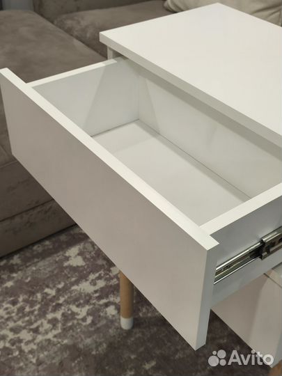 Тумба подвесная прикроватная