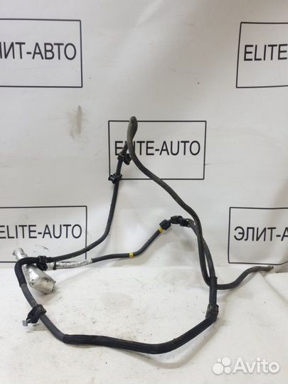 Трубка топливная Lr Range Rover Vogue L405 4.4D