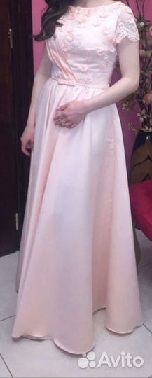 Вечернее платье