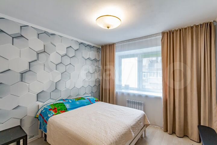 3-к. квартира, 74 м², 2/3 эт.