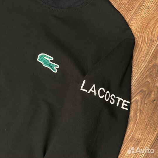 Свитшот Lacoste