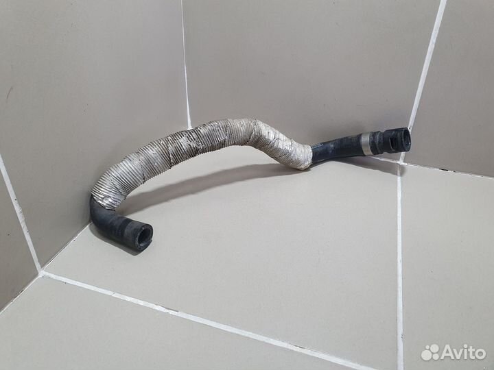 Патрубок отопителя Volvo S40 / Ford Focus 2