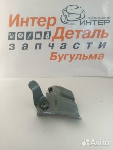 S18D5300780DY кронштейн фары пер. прав. S18 chery