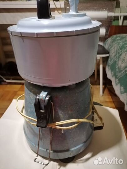 Соковыжималка