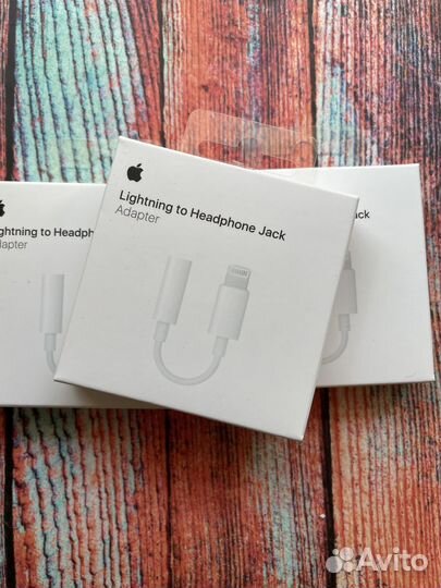 Переходник с lighting на aux apple (оригинал)