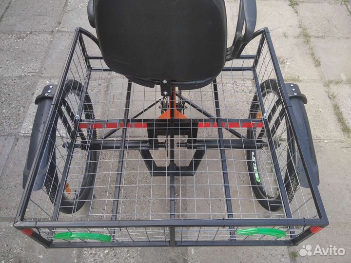 Велосипед трехколесный грузовой