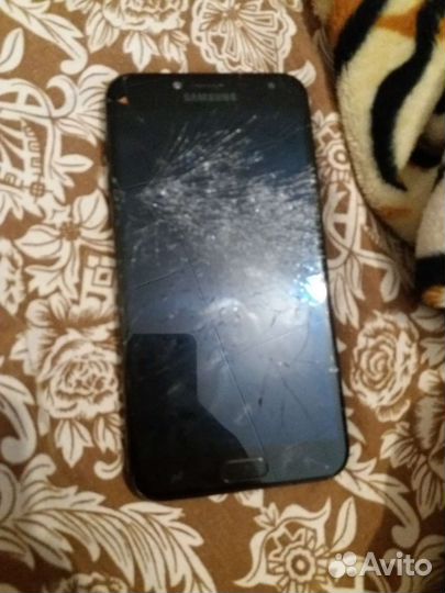 Телефон Samsung j4