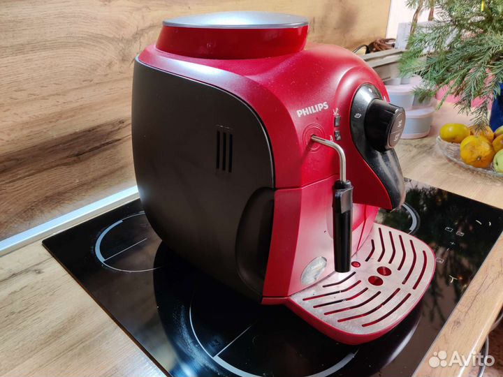 Кофемашина Philips Saeco